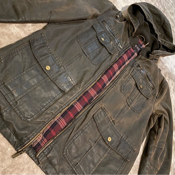 Guess Distressed Leather Flannel Lined Jacket Size Medium - Picture 2 of 10
